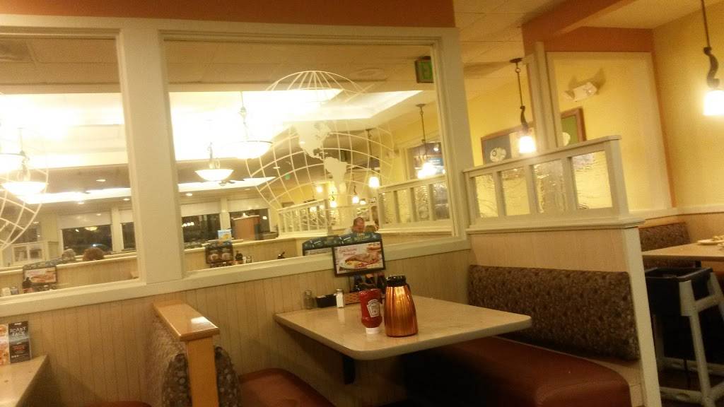 IHOP | restaurant | 2415 US Hwy 70 SE, Hickory, NC 28602, USA | 8282610150 OR +1 828-261-0150