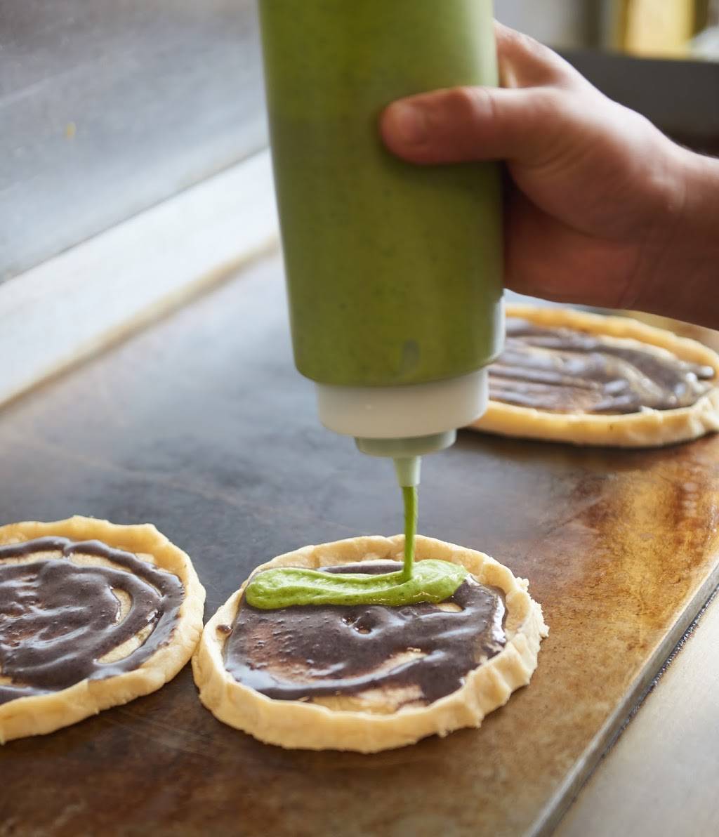 3 Mmm Tree Coffee Deli | restaurant | 874B Morris Park Ave, The Bronx, NY 10462, USA | 3473985995 OR +1 347-398-5995