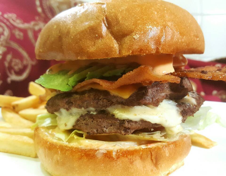 Mr Ts Family Restaurant | restaurant | 4307 Main St, Riverside, CA 92501, USA | 9517818707 OR +1 951-781-8707