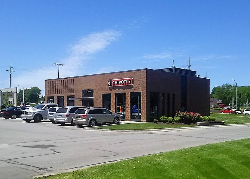 Chipotle Mexican Grill | restaurant | 11805 Shawnee Mission Pkwy, Shawnee, KS 66203, USA | 9132324010 OR +1 913-232-4010