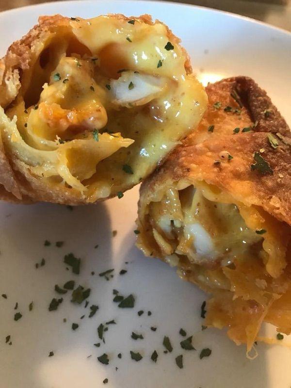 Tastee Rolls | restaurant | 130 E 79th St, Chicago, IL 60619, USA | 7739666080 OR +1 773-966-6080