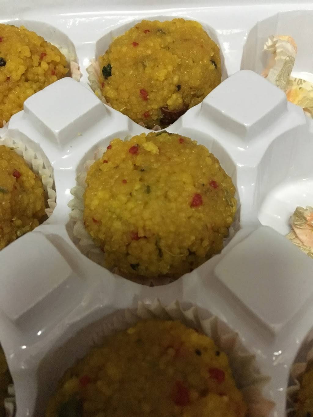 Chicago Hot Dog & Shrimp | restaurant | 603 S Illinois Ave, Carbondale, IL 62901, USA | 6185495707 OR +1 618-549-5707