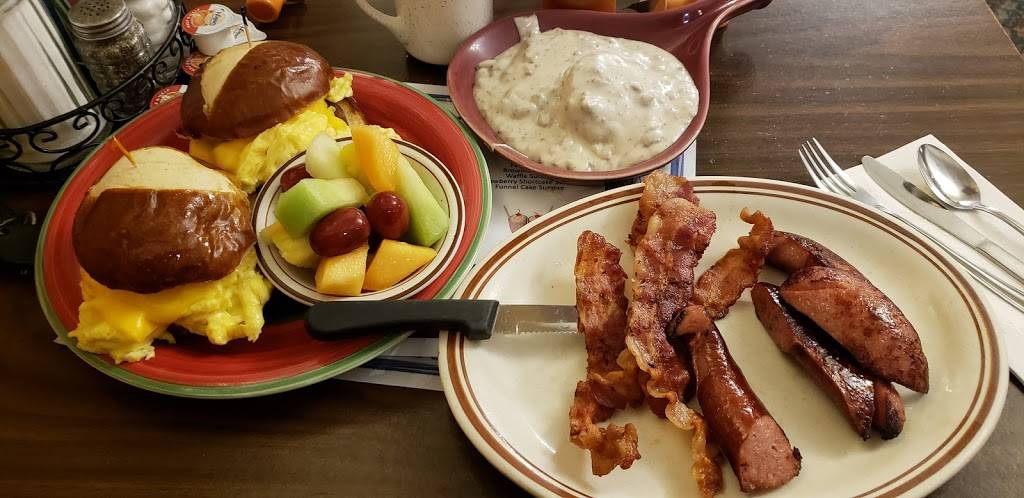 Gabes Family Restaurant | restaurant | 2044 Broadview Rd, Cleveland, OH 44109, USA | 2167414466 OR +1 216-741-4466