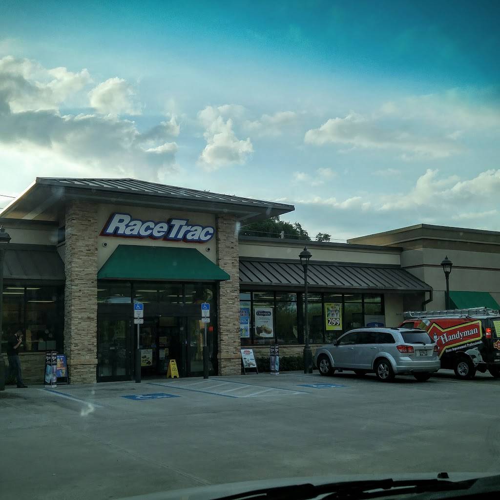 RaceTrac | bakery | 324 N US-27, Lady Lake, FL 32159, USA | 3526740037 OR +1 352-674-0037