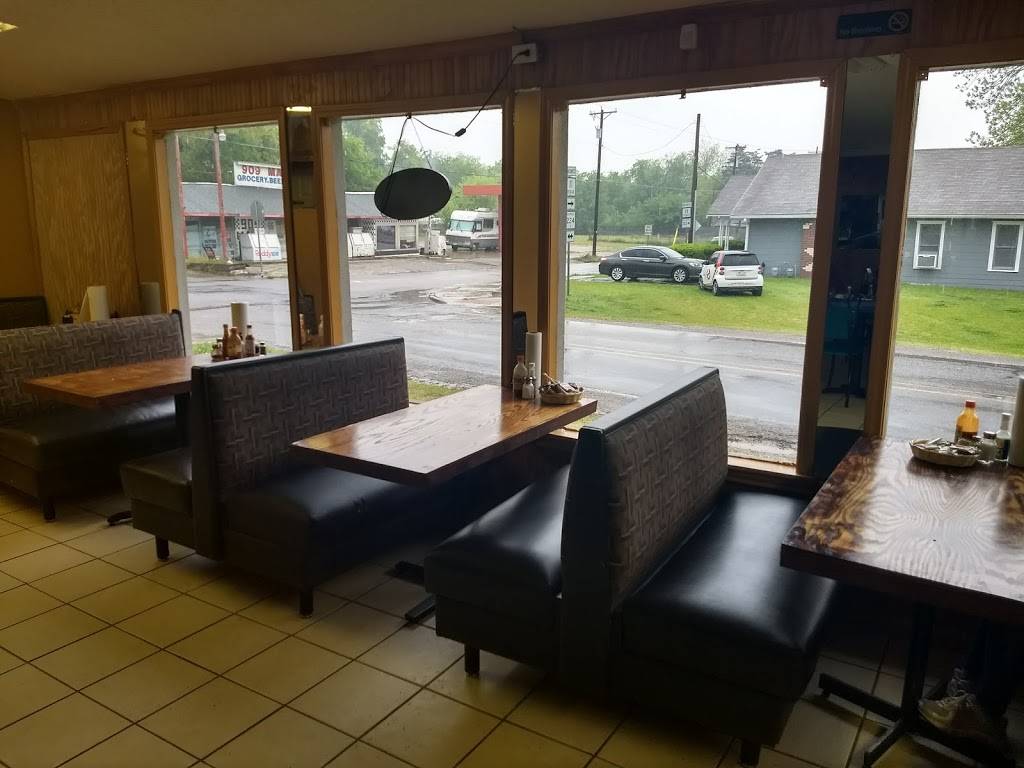 Maricos Del Golfo | restaurant | Commerce, TX 75428, USA | 9032463407 OR +1 903-246-3407