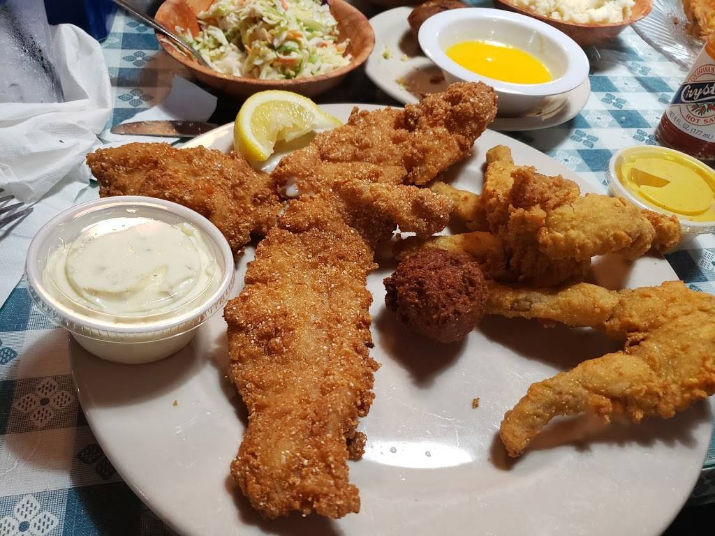 Cracklin Jacks | restaurant | 2560 39th St SW, Naples, FL 34117, USA | 2397746000 OR +1 239-774-6000