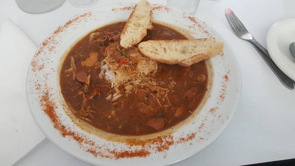 The Cozy Patio Bistro | restaurant | 3032 Richmond Rd, Williamsburg, VA 23185, USA | 7572291012 OR +1 757-229-1012