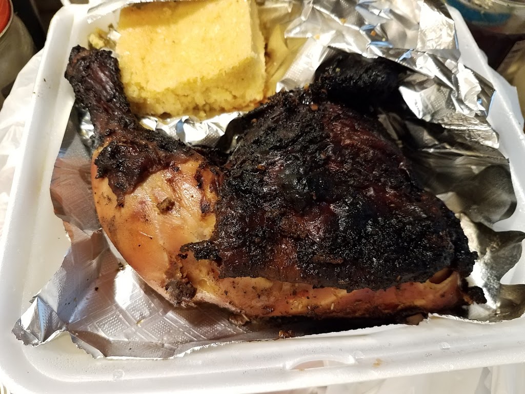 SUGES BBQ & SOULFOOD | restaurant | 2720 Clay St, Vicksburg, MS 39183, USA | 6016180256 OR +1 601-618-0256