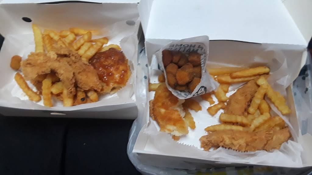 Churchs Chicken | restaurant | 4119 Montgomery St, Savannah, GA 31401, USA | 9122343762 OR +1 912-234-3762