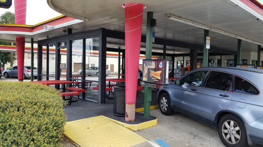 Sonic Drive-In | restaurant | 5399 International Dr, Orlando, FL 32819, USA | 4073520016 OR +1 407-352-0016