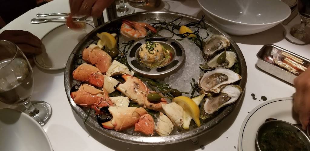 Trulucks | restaurant | 2584A E Sunrise Blvd, Fort Lauderdale, FL 33304, USA | 9543965656 OR +1 954-396-5656