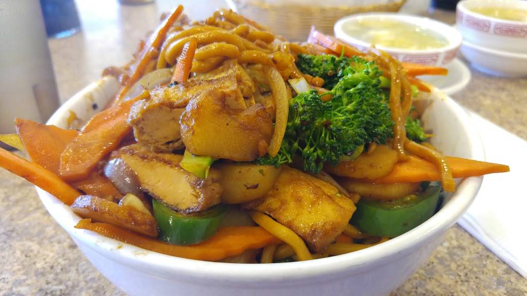 Changs Mongolian Grill | Folsom Central Shopping Center | restaurant | 631 E Bidwell St, Folsom, CA 95630, USA | 9169836888 OR +1 916-983-6888