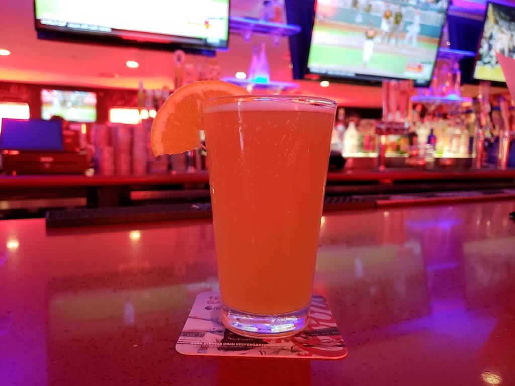 Last Round Bar And Grill | restaurant | 1542 W Holt Blvd, Ontario, CA 91762, USA | 9097815202 OR +1 909-781-5202