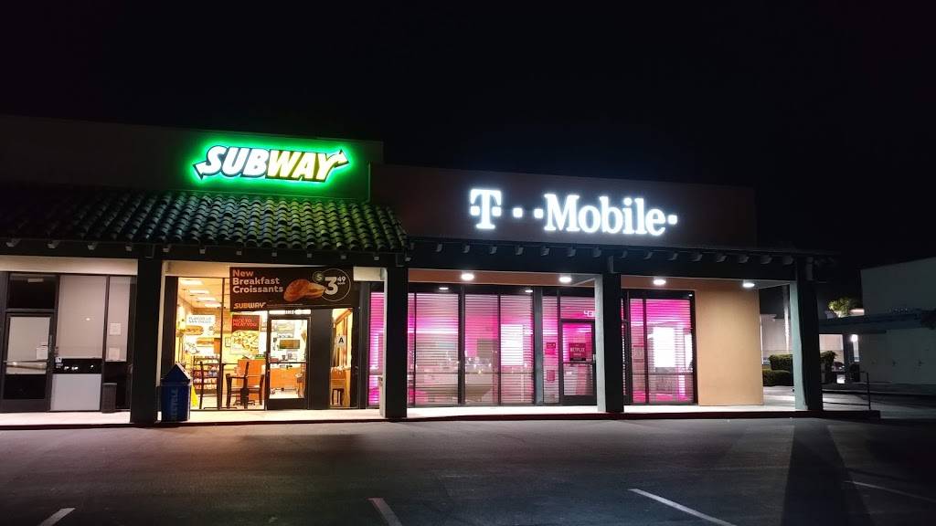 Subway | restaurant | 4310 Camino De La Plaza, Plaza Unit C, San Ysidro, CA 92173, USA | 6194289255 OR +1 619-428-9255