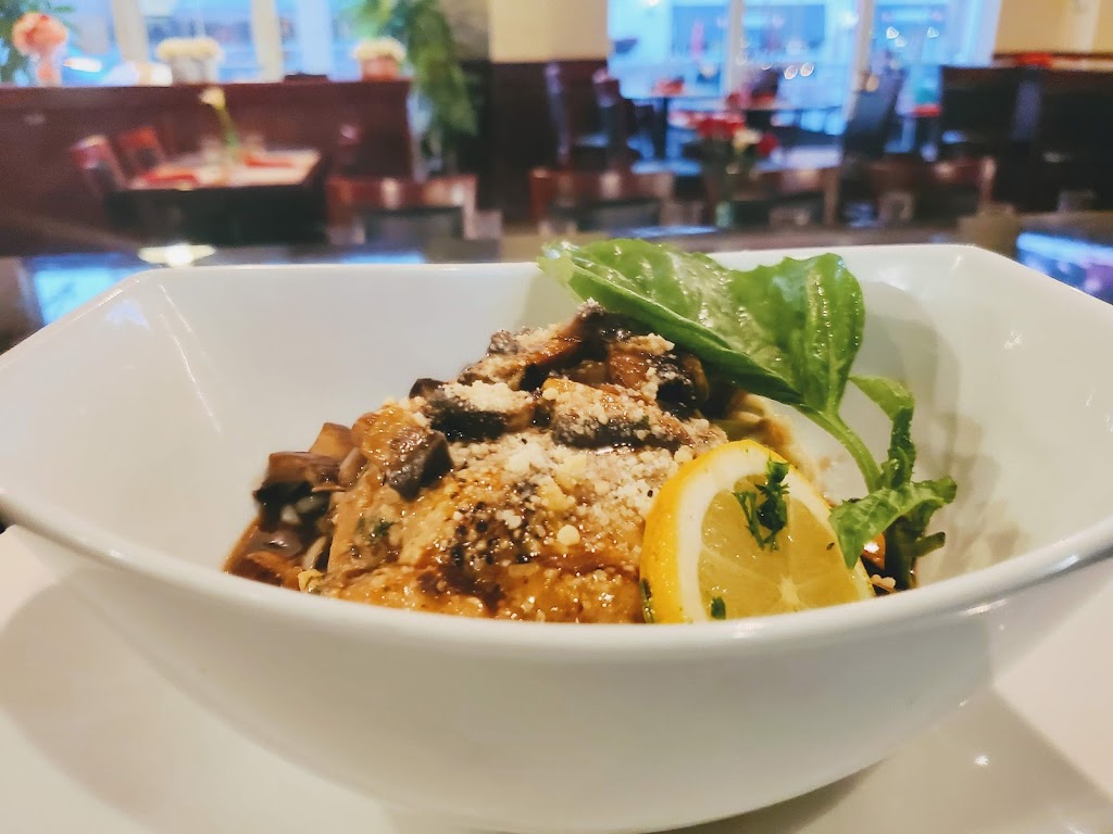 Ruffinos Spaghetti House | restaurant | 10427 North St #102, Fairfax, VA 22030, USA | 7035910146 OR +1 703-591-0146