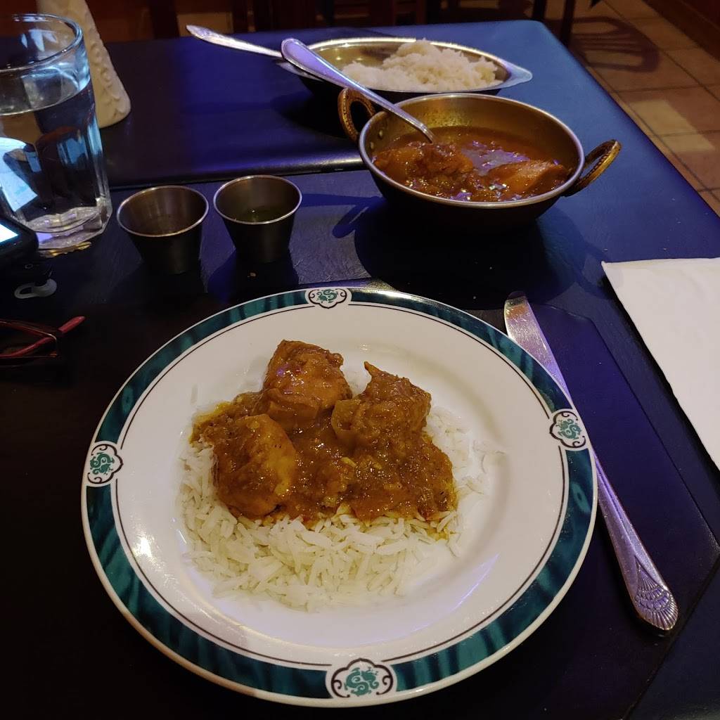 Bombay Indian Restaurant | restaurant | 11229 New Hampshire Ave, White Oak, MD 20904, USA | 3015937222 OR +1 301-593-7222