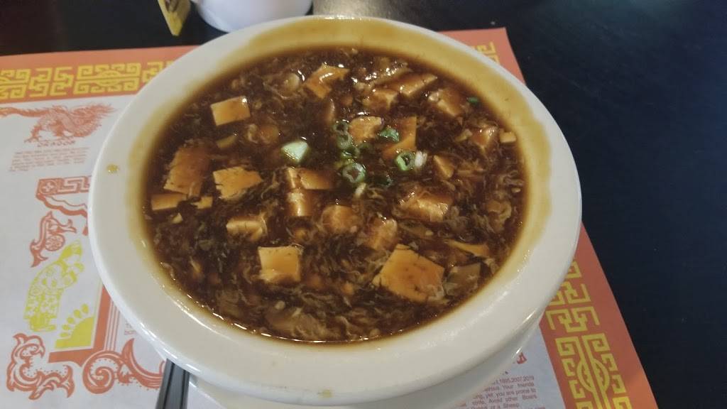 Betty’s Pub & Chinese Restaurant 美玲 | restaurant | 31 Gansett Ave, Cranston, RI 02920, USA | 4019428200 OR +1 401-942-8200