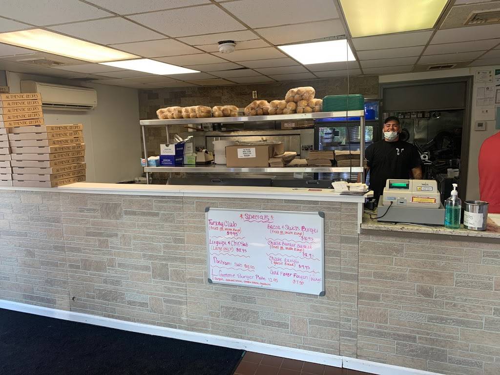 GeorgieZ Pizza & Seafood | restaurant | 1282 Park St, Attleboro, MA 02703, USA | 5084550191 OR +1 508-455-0191