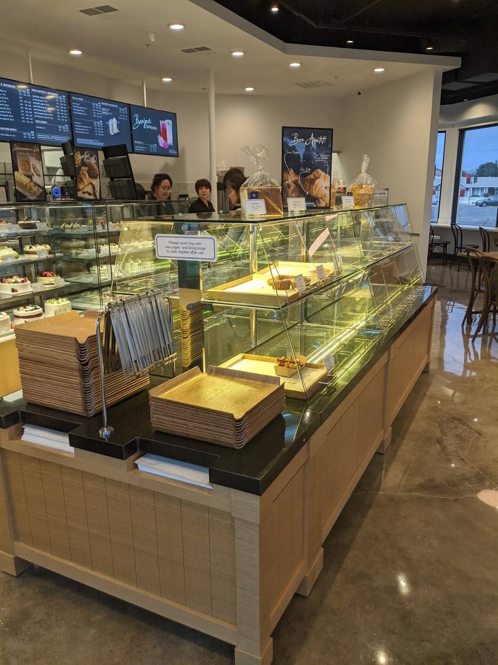 Paris Baguette | bakery | 5009 Mowry Ave, Fremont, CA 94538, USA | 5108942635 OR +1 510-894-2635