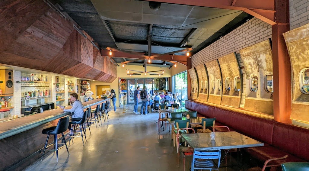 Irene’s | restaurant | 506 West Ave, Austin, TX 78701, USA | 5122980853 OR +1 512-298-0853