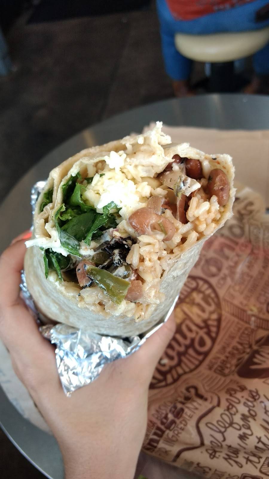 Chipotle Mexican Grill | restaurant | 118 E John Carpenter Fwy Ste 160, Irving, TX 75062, USA | 9729573100 OR +1 972-957-3100