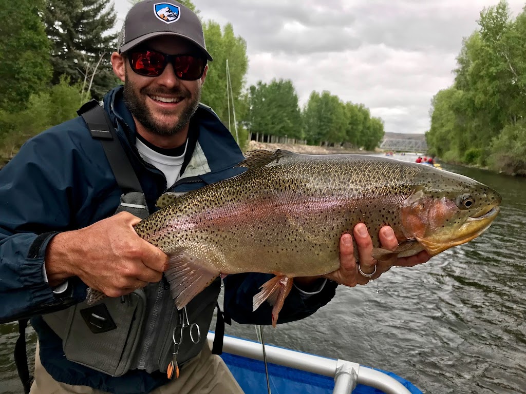 Three Rivers Resort & Outfitting | restaurant | 130 Co Rd 742, Almont, CO 81210, USA | 9706411303 OR +1 970-641-1303