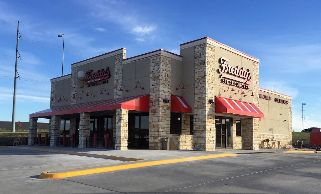 Freddys Frozen Custard & Steakburgers | restaurant | 8510 S 30th St, Lincoln, NE 68516, USA | 4029044684 OR +1 402-904-4684