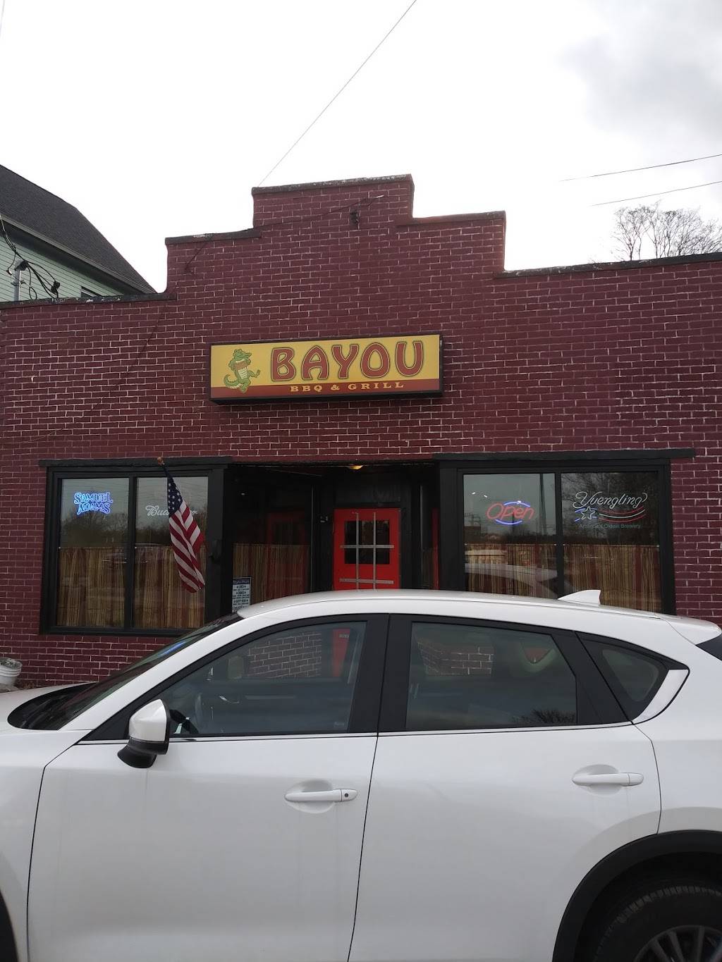 Bayou BBQ & Grill | restaurant | 221 Shaw St, New London, CT 06320, USA | 8603267947 OR +1 860-326-7947