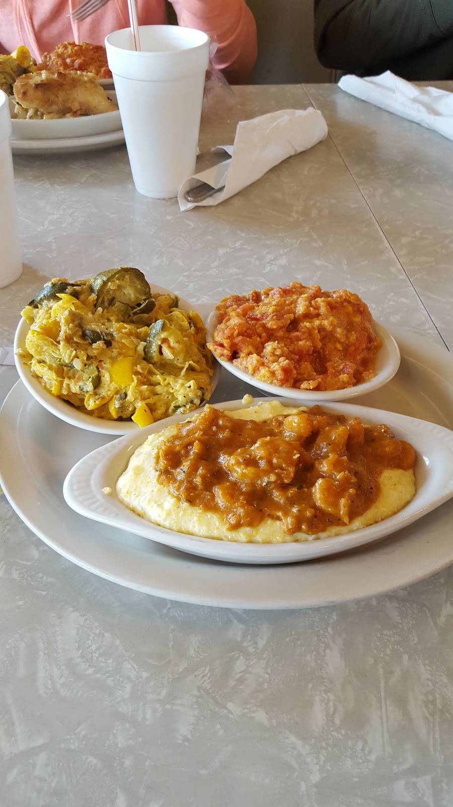 The Farmer’s Shed | restaurant | 2514 Augusta Hwy, Lexington, SC 29072, USA | 8039969122 OR +1 803-996-9122