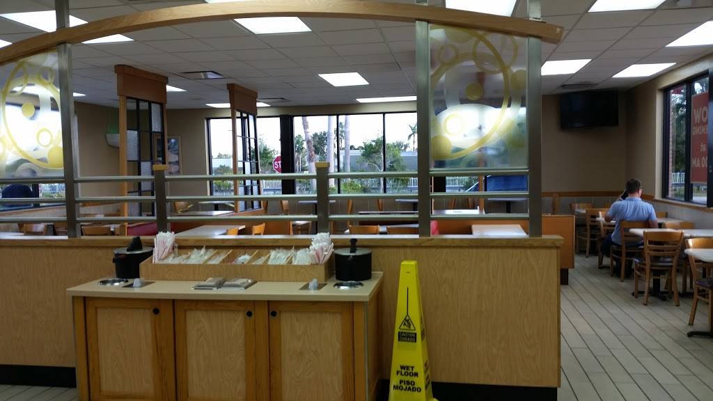 Wendys | restaurant | 10246 S Federal Hwy, Port St. Lucie, FL 34952, USA | 7723350500 OR +1 772-335-0500