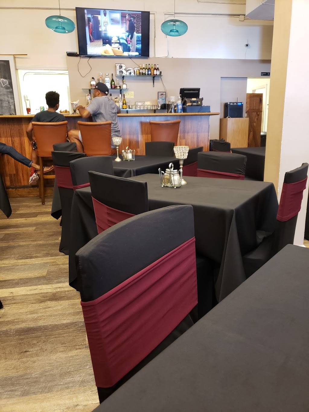 Gourmet Soul Food | restaurant | 1620 Delmar Blvd, St. Louis, MO 63103, USA | 3143281333 OR +1 314-328-1333