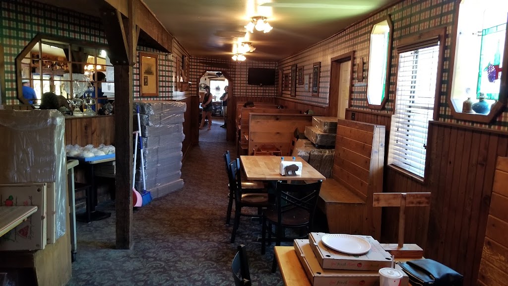 Buffalo Chips Pizza | restaurant | 322 Birch St, Westwood, CA 96137, USA | 5302562412 OR +1 530-256-2412