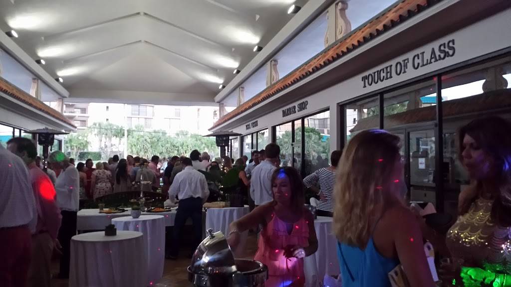 Vinz Wining & Dining | restaurant | 4885 Florida A1A, Vero Beach, FL 32963, USA | 7722343341 OR +1 772-234-3341