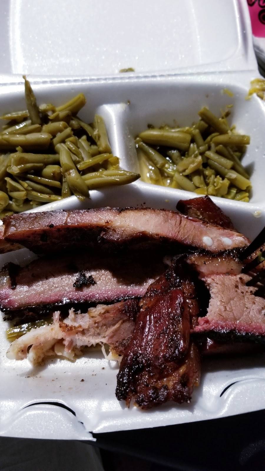 Sista Whites Cafe | restaurant | 503 S Gulf Blvd, Freeport, TX 77541, USA | 9792331313 OR +1 979-233-1313