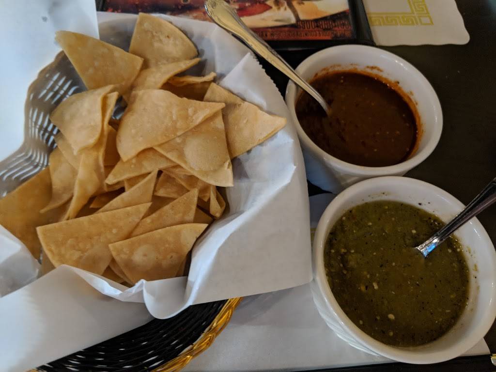 Los Amigos Restaurant | restaurant | 1075 Portion Rd #3, Farmingville, NY 11738, USA | 6318469373 OR +1 631-846-9373