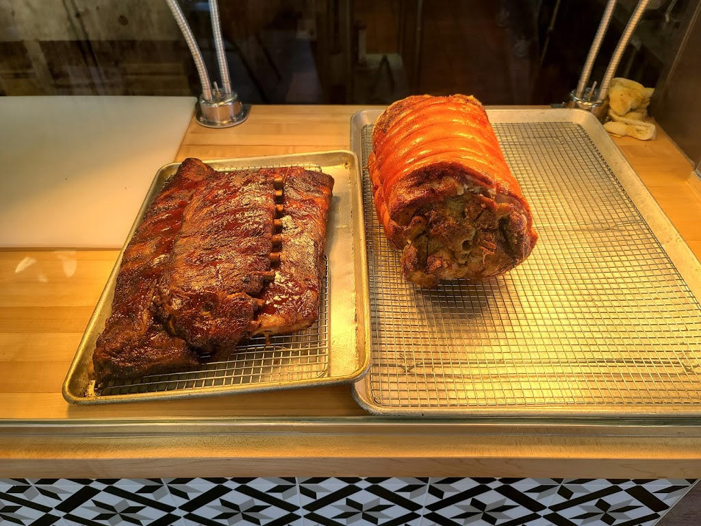 Crocante Rotisserie Kitchen | restaurant | 1550 W Vine St, Kissimmee, FL 34741, USA | 4077851199 OR +1 407-785-1199