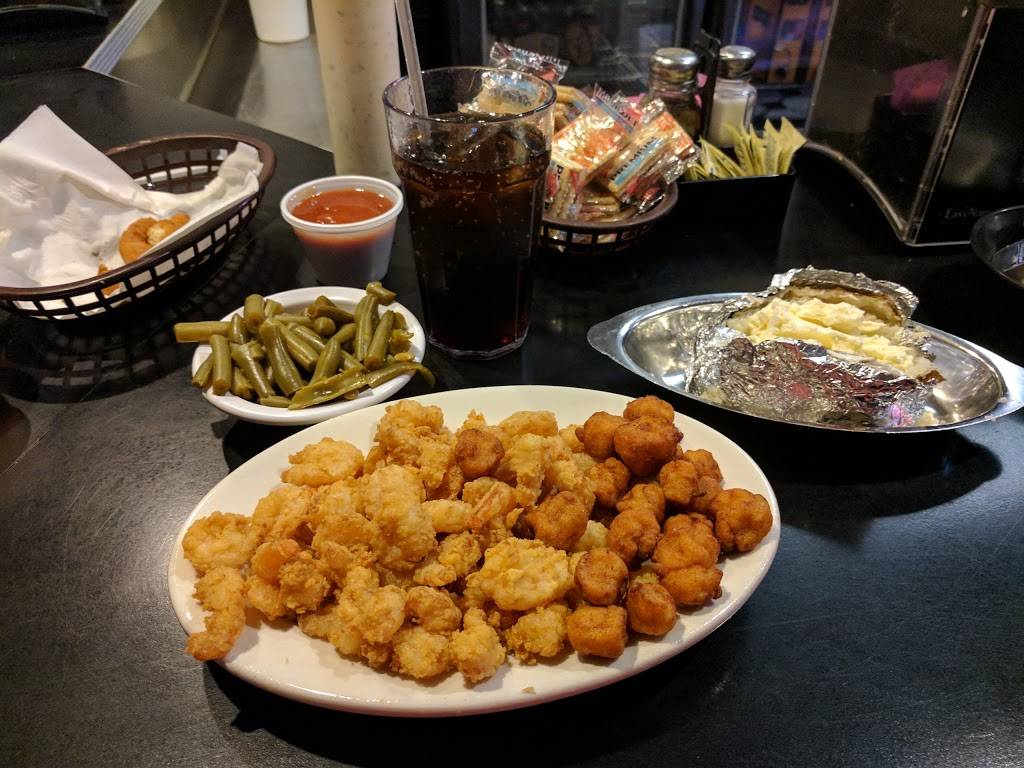 Sandpiper Seafood House | restaurant | 7877 US-70, La Grange, NC 28551, USA | 2525664067 OR +1 252-566-4067