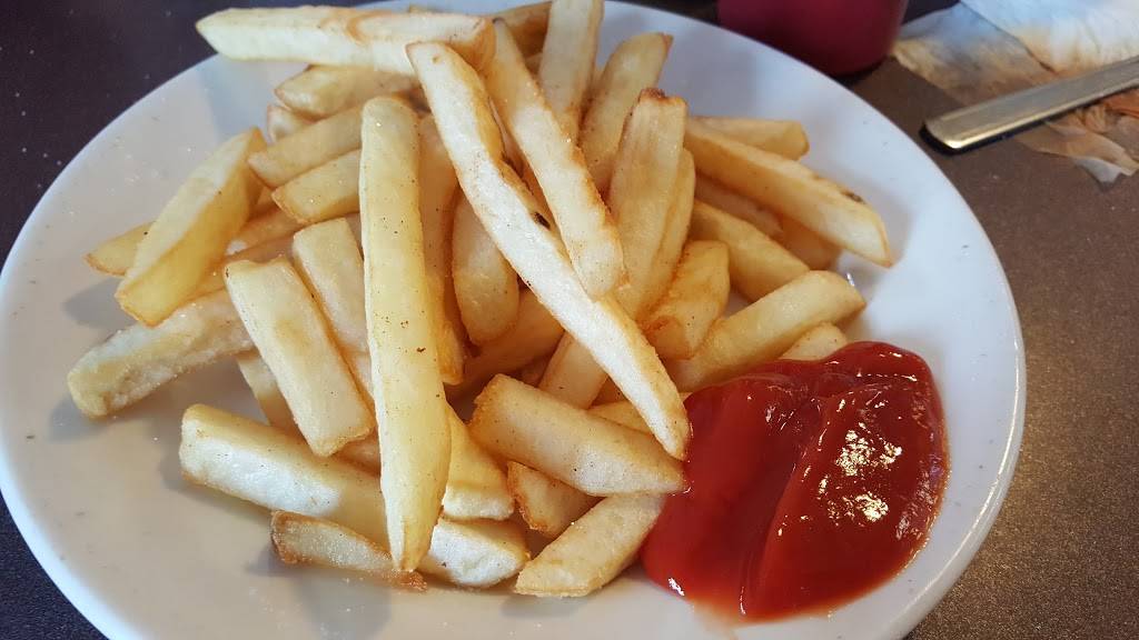 Marcus Hamburgers | restaurant | 6349 E McNichols Rd, Detroit, MI 48212, USA | 3138916170 OR +1 313-891-6170