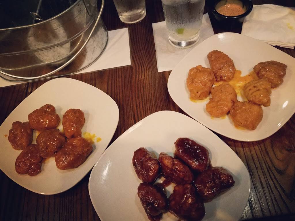 Tinwood Tavern | restaurant | 120 Johnson Dr, Uhrichsville, OH 44683, USA | 7402297081 OR +1 740-229-7081