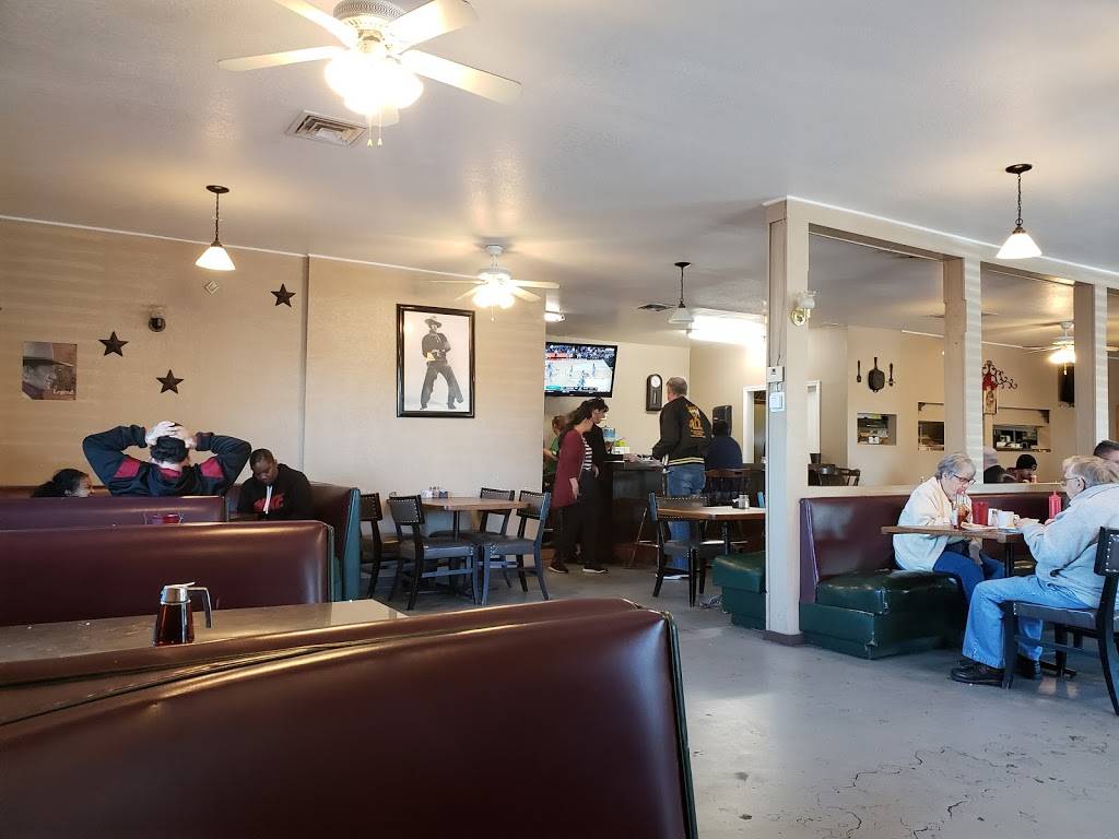 Mesa Community Restaurant | restaurant | 535 N Country Club Dr, Mesa, AZ 85201, USA | 4808330128 OR +1 480-833-0128