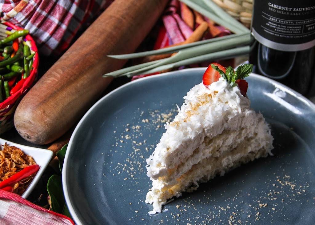 Silom Thai & Sushi | restaurant | 3345 Lenox Rd NE, Atlanta, GA 30326, USA | 4045493948 OR +1 404-549-3948