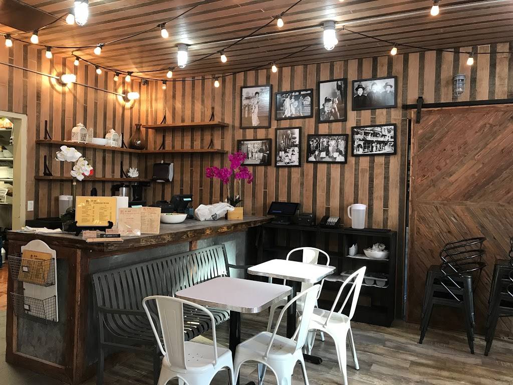 La Salle Dumpling Room | restaurant | 35 West End Ave, New York, NY 10023, USA | 2125862000 OR +1 212-586-2000