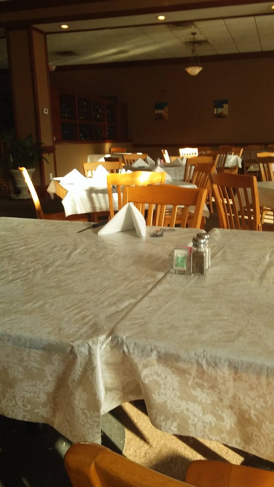 Pilgreens Steakhouse | restaurant | 1720 Lake Dow Rd, McDonough, GA 30253, USA | 7709574490 OR +1 770-957-4490