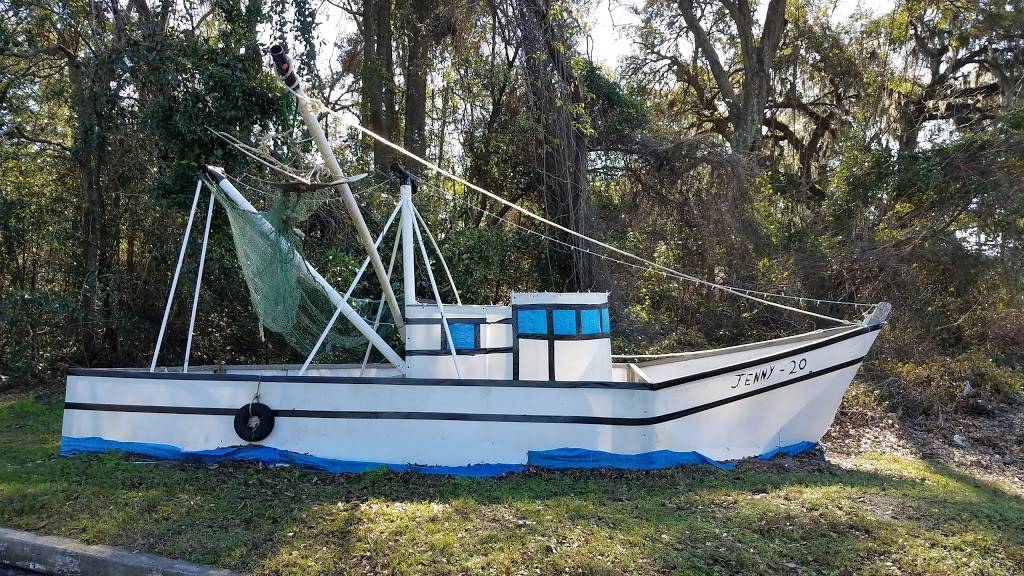 C J Seafood Express | restaurant | 1421 Ribaut Rd, Port Royal, SC 29935, USA | 8439860245 OR +1 843-986-0245