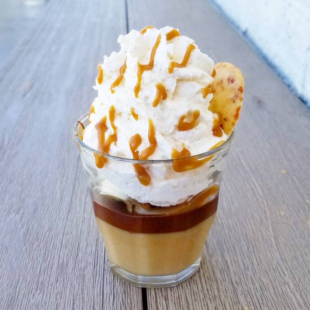 Doughbird | restaurant | 4385 E Indian School Rd, Phoenix, AZ 85018, USA | 6023459161 OR +1 602-345-9161