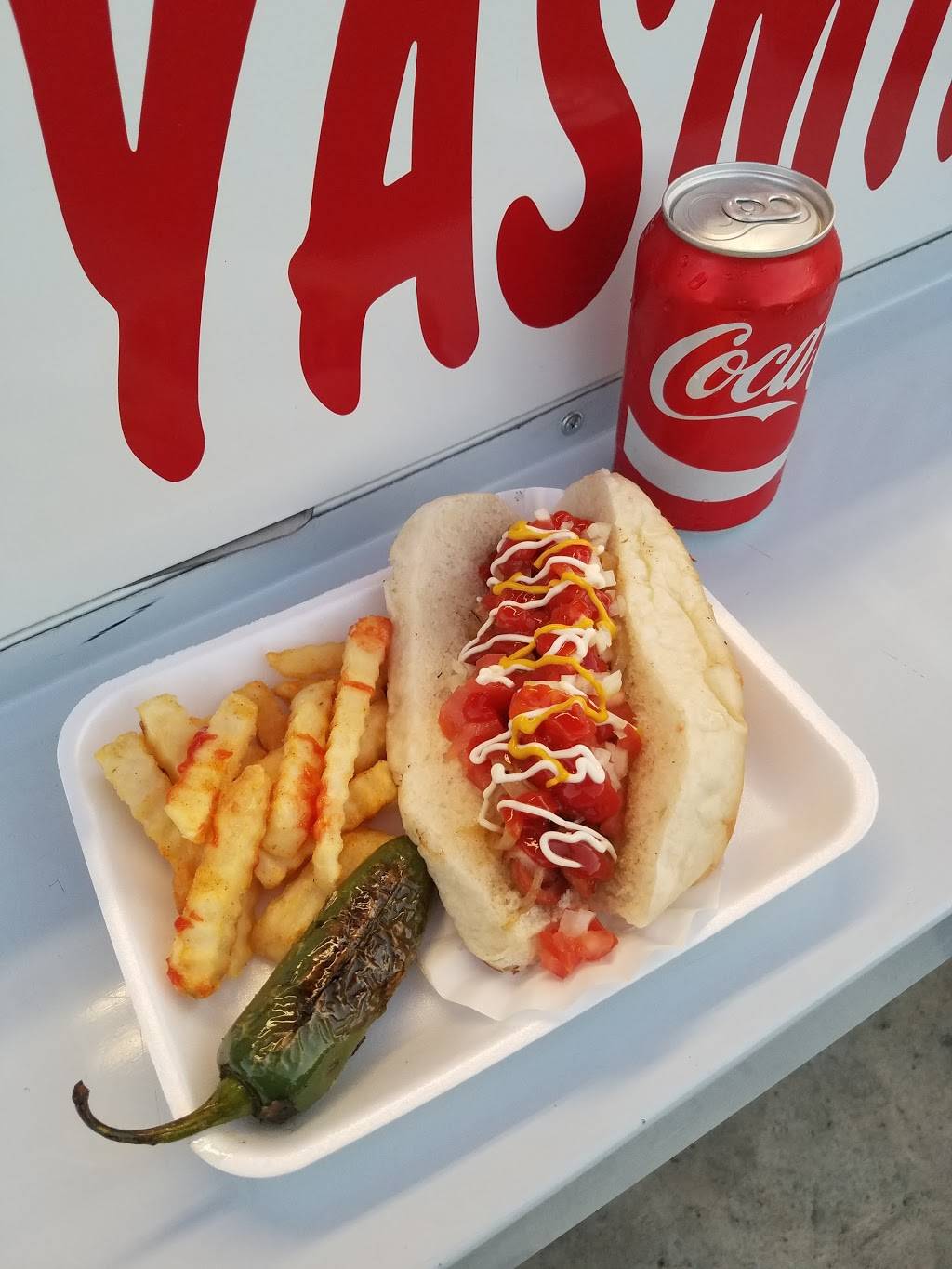Hot Dogs Estilo Mexicali | restaurant | 2405-2409 Fairview Rd, Bakersfield, CA 93304, USA | 6614288263 OR +1 661-428-8263