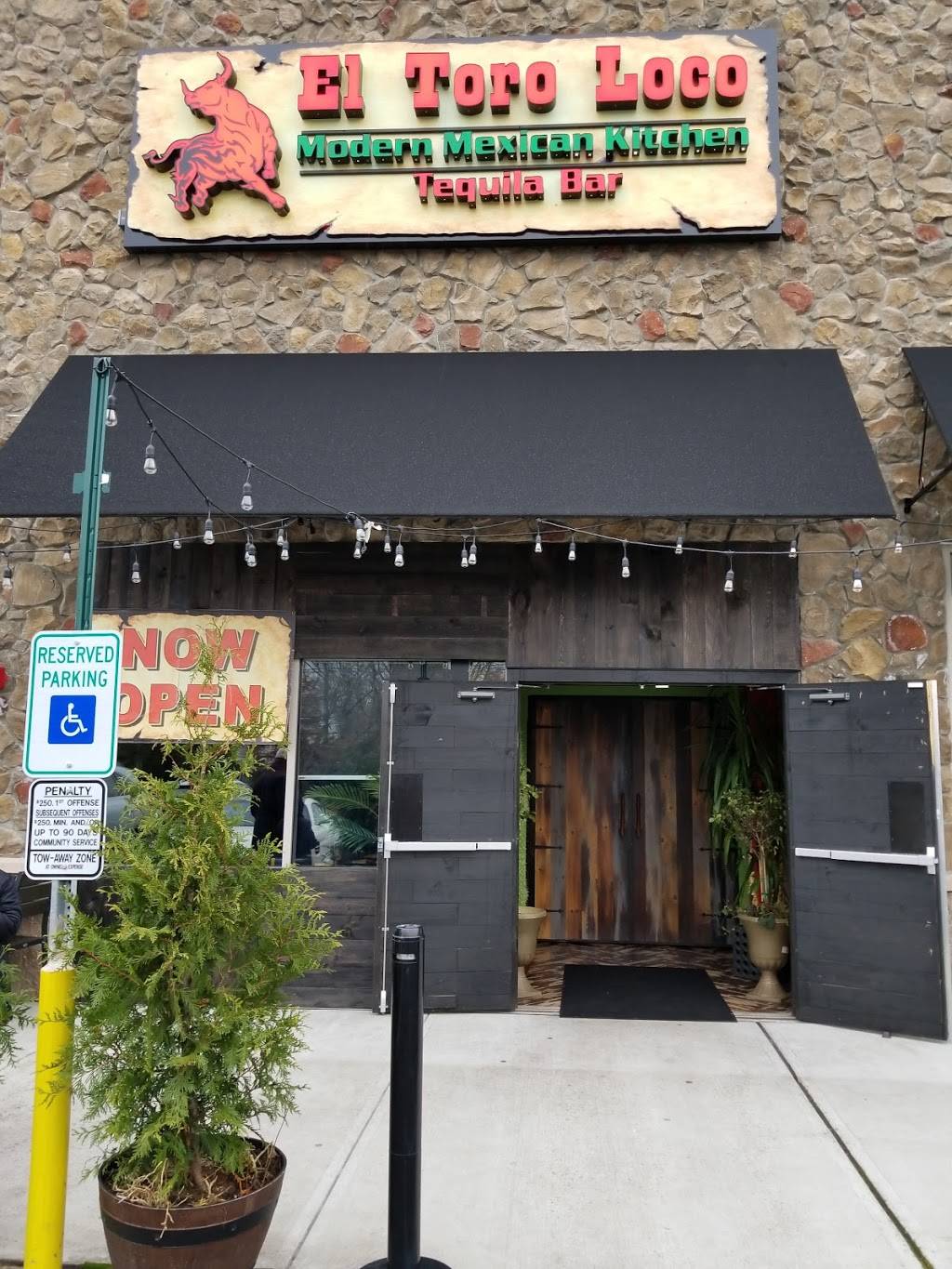 El Toro Loco Kendall Park | restaurant | 3000 NJ-27, Kendall Park, NJ 08824, USA | 7324225900 OR +1 732-422-5900