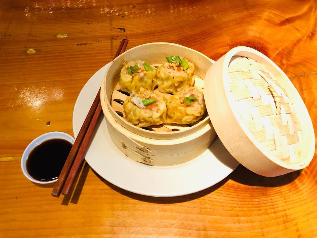 Thai 9 Lincoln NH | restaurant | 151 Main St, Lincoln, NH 03251, USA | 6037452033 OR +1 603-745-2033