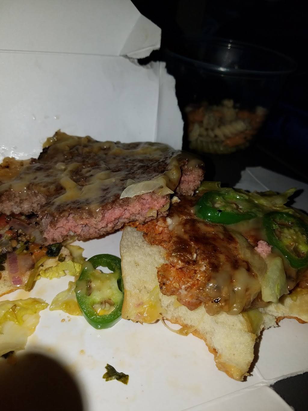 Buttons burgers And Beyond | restaurant | 7121 Blue Ridge Trail, Mountain Top, PA 18707, USA | 5708685818 OR +1 570-868-5818