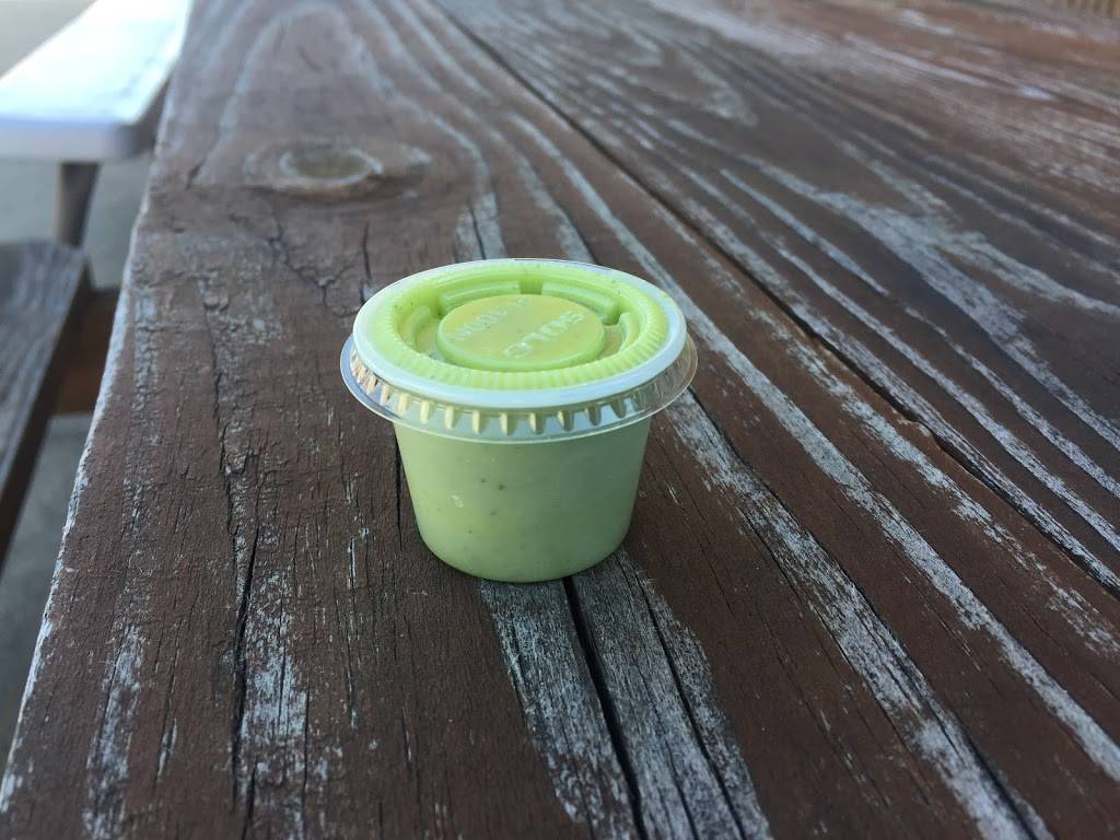 Burrito Truck | restaurant | 275 E Pershing Rd, Decatur, IL 62526, USA | 2179042451 OR +1 217-904-2451